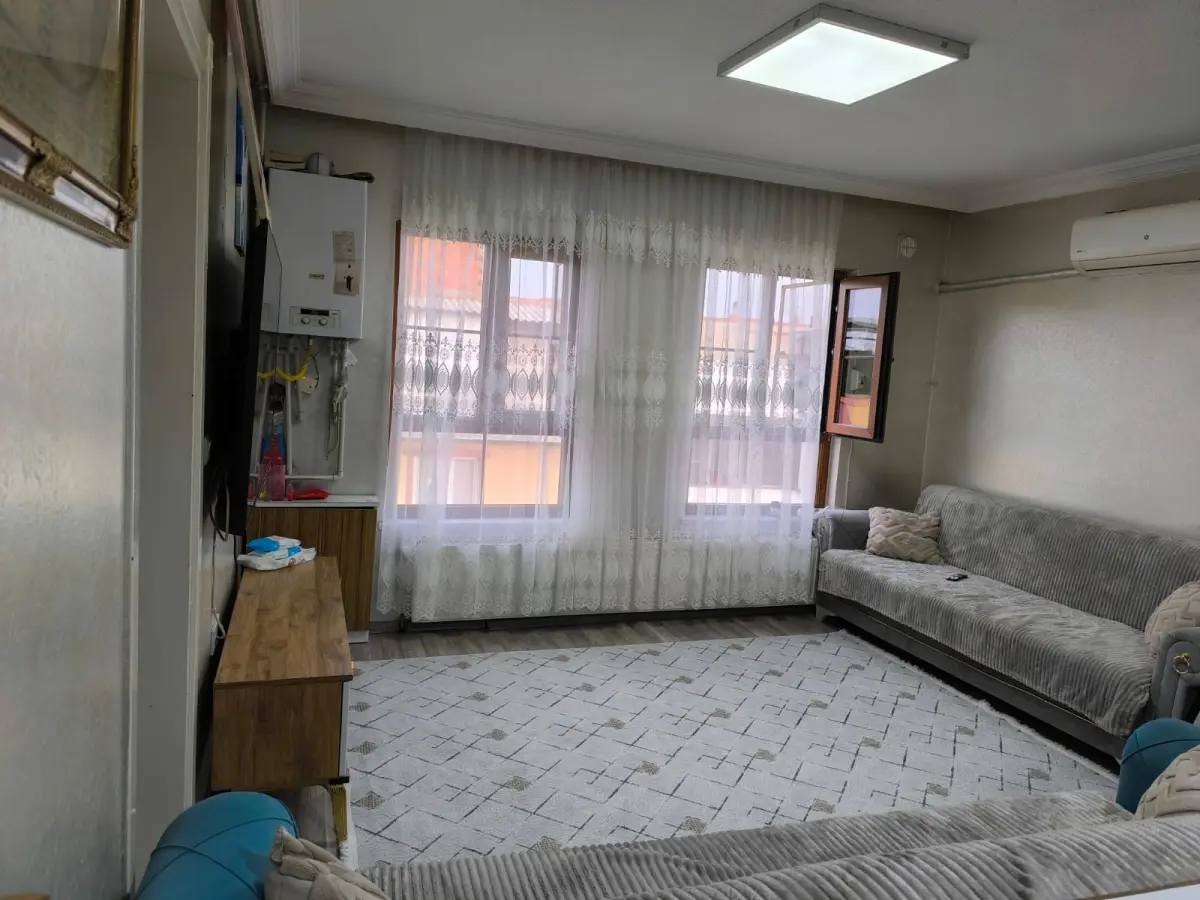 ACİL SATILIK  DAİRE  2+1 AÇIK MUTFAK DAİRE - Fotoğraf 1