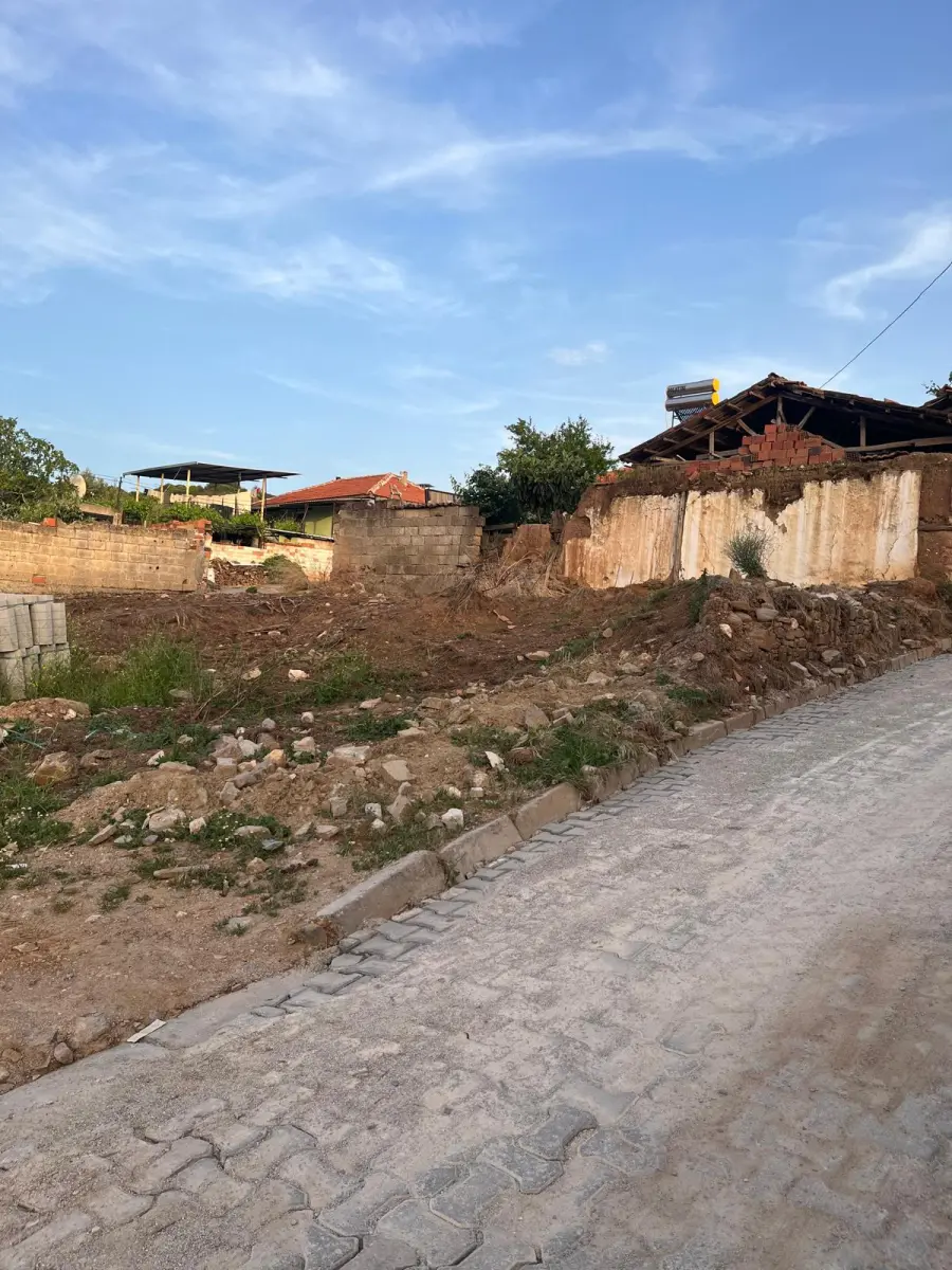 ACİL SATILIK KÖYİÇİ ARSA   Manisa – Turgutlu – Dalbahçe Mahallesi - Fotoğraf 1